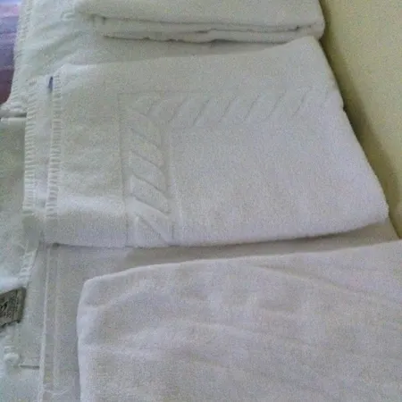 Hotell Bolina Guernica y Luno
