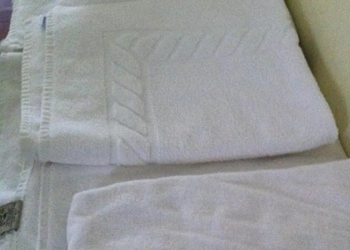 Hotel Bolina Guernica y Luno