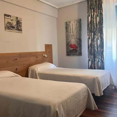 Bolina Hotel Guernica y Luno